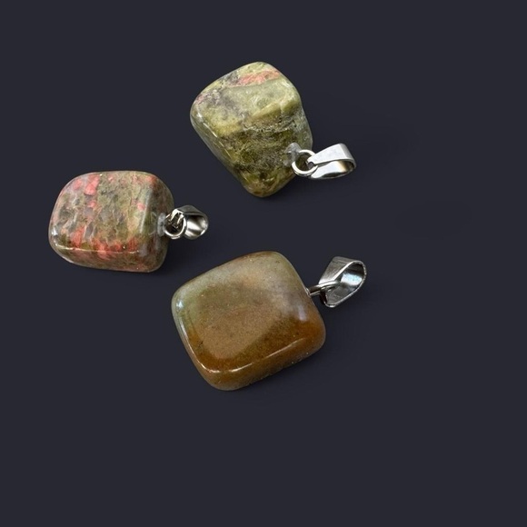 Unakite Stone Pendant Necklace - Picture 3 of 4